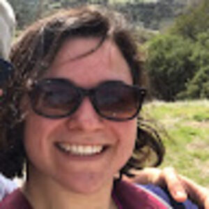 Meet your Posher, Izel